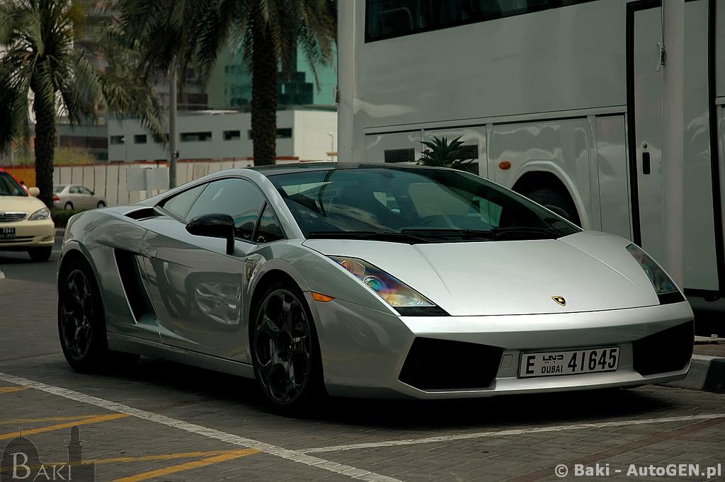 Egzotyczne samochody w Dubaju | Zdjęcie #157