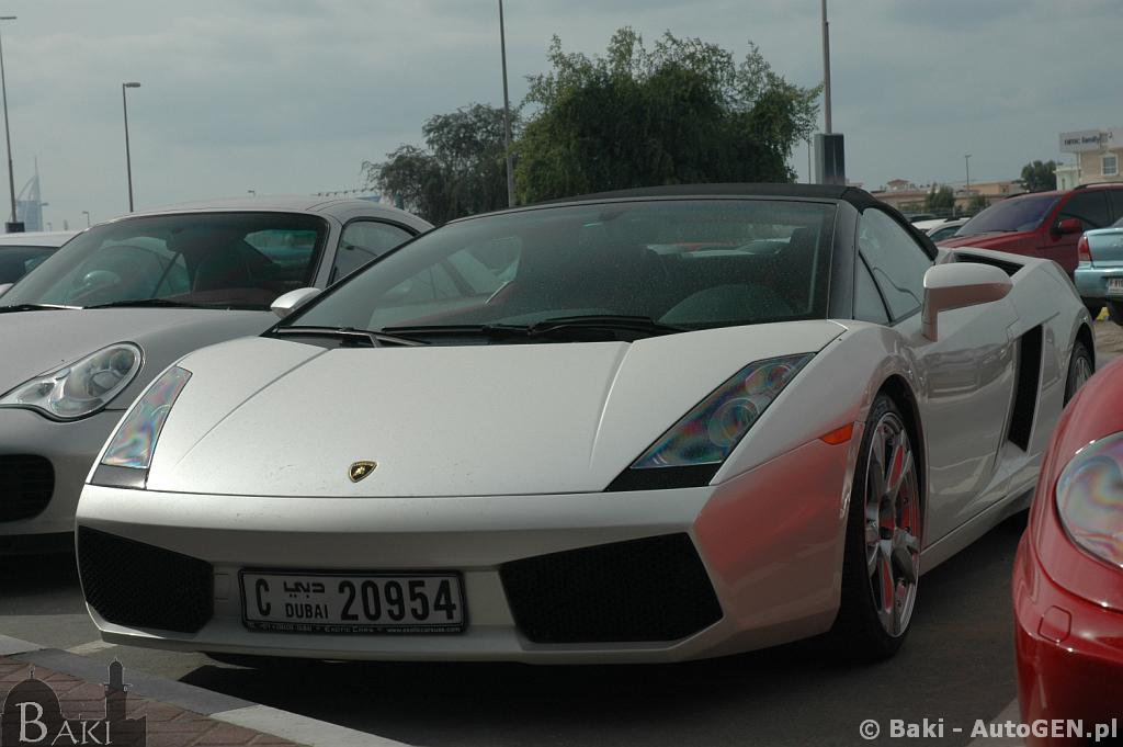 Egzotyczne samochody w Dubaju | Zdjęcie #43