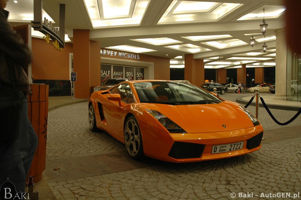 Egzotyczne samochody w Dubaju | Zdjęcie #55