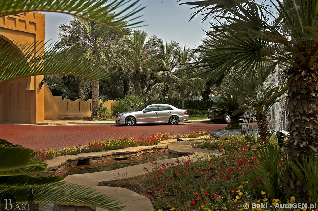 Egzotyczne samochody w Dubaju część 2 | Zdjęcie #174