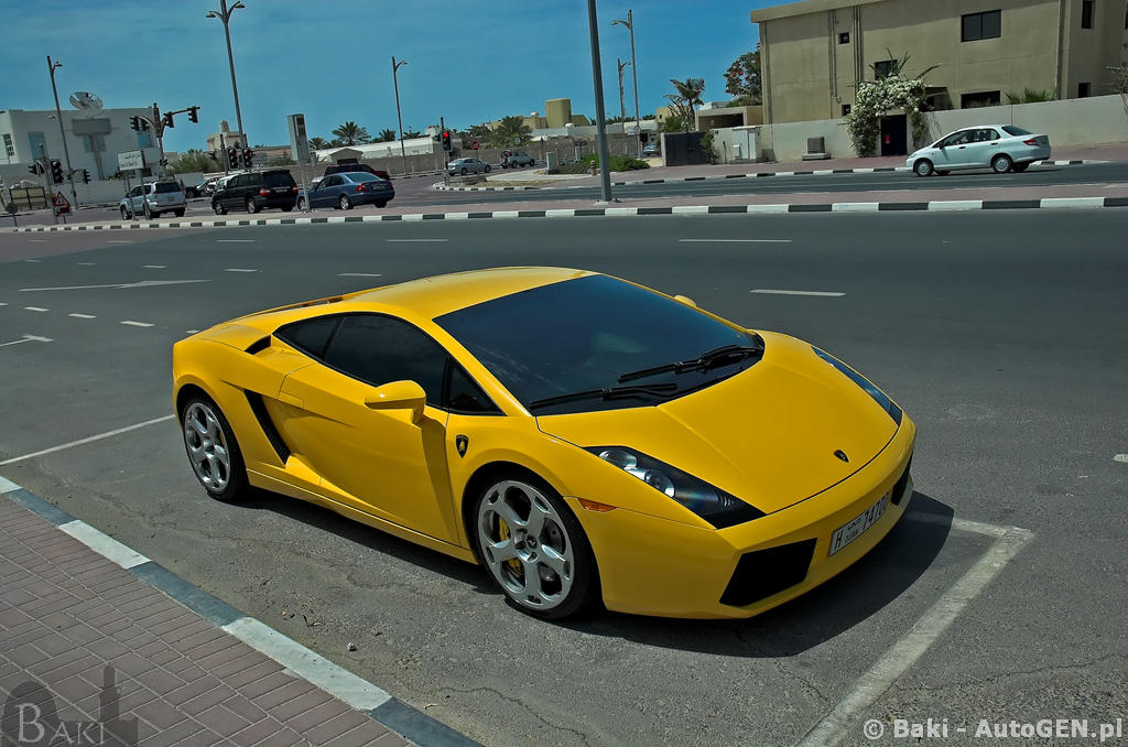 Egzotyczne samochody w Dubaju część 2 | Zdjęcie #180
