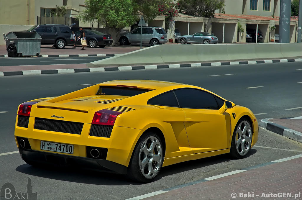 Egzotyczne samochody w Dubaju część 2 | Zdjęcie #183