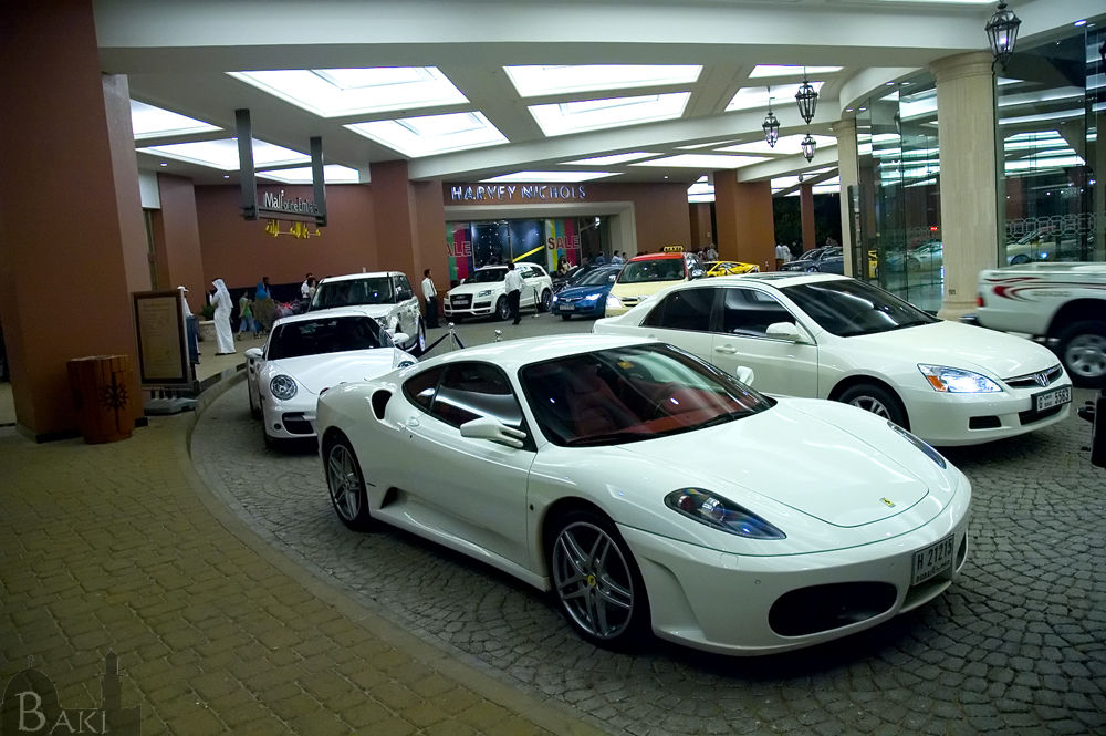 Egzotyczne samochody w Dubaju część 3 | Zdjęcie #168