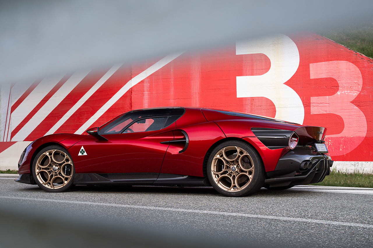 Alfa Romeo 33 Stradale | Zdjęcie #154