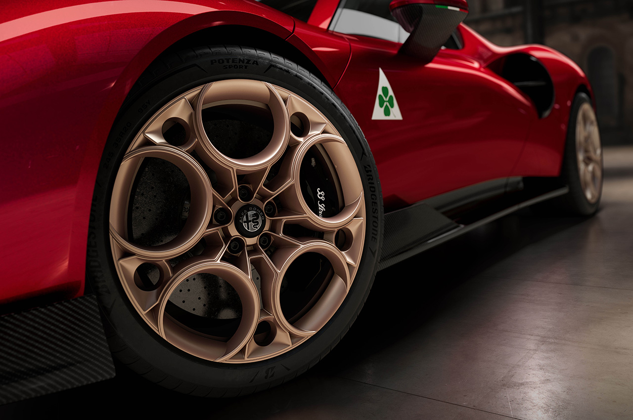 Alfa Romeo 33 Stradale | Zdjęcie #26