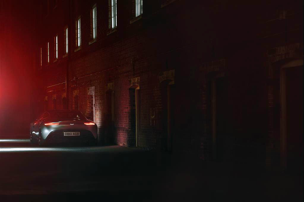 Aston Martin DB10 | Zdjęcie #15