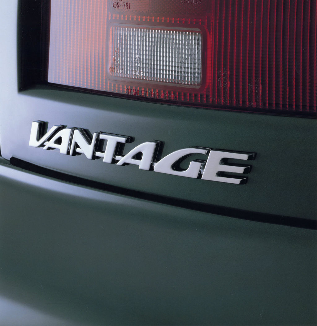 Aston Martin DB7 Vantage | Zdjęcie #8