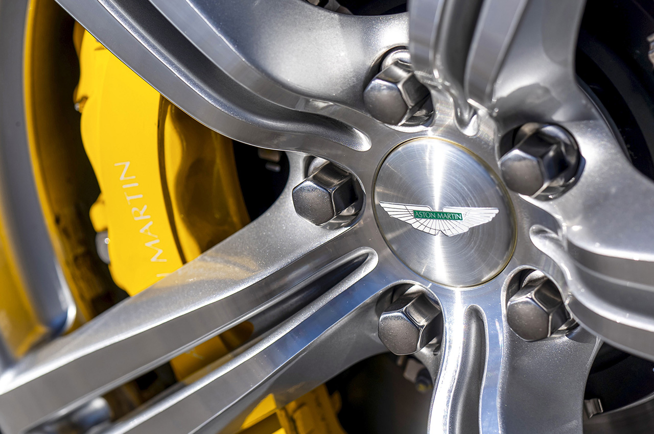 Aston Martin V8 Cygnet | Zdjęcie #9