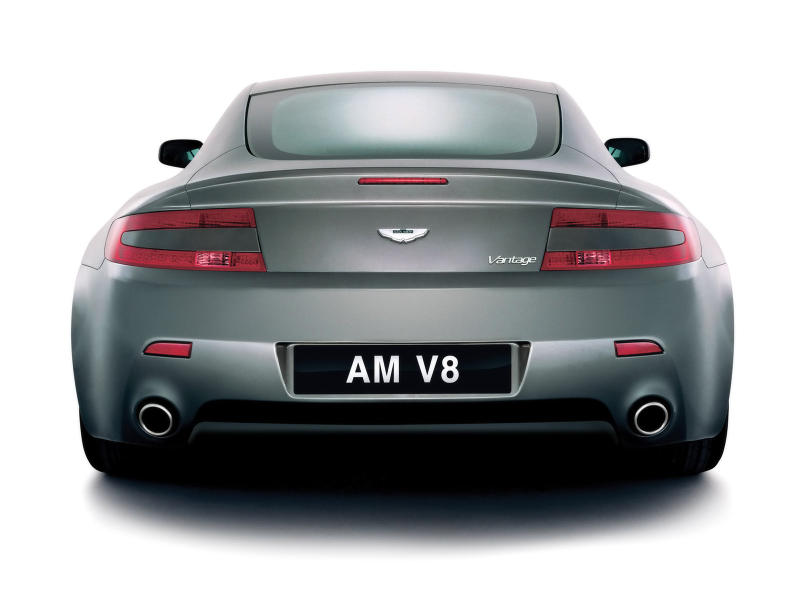 Aston Martin V8 Vantage | Zdjęcie #10