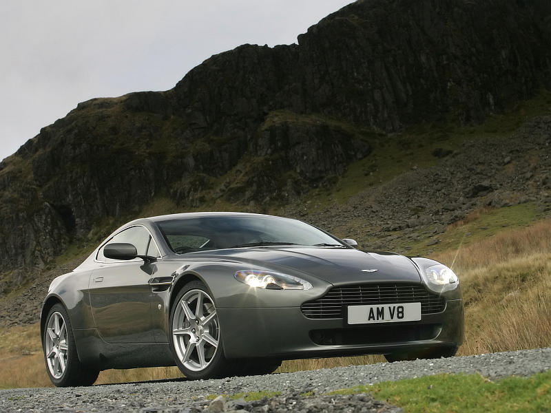 Aston Martin V8 Vantage | Zdjęcie #6
