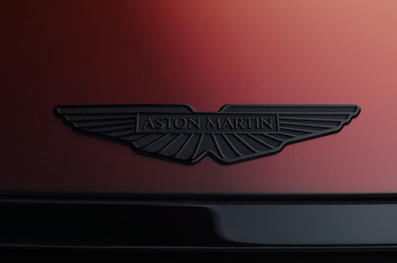 Aston Martin Valen | Zdjęcie #34