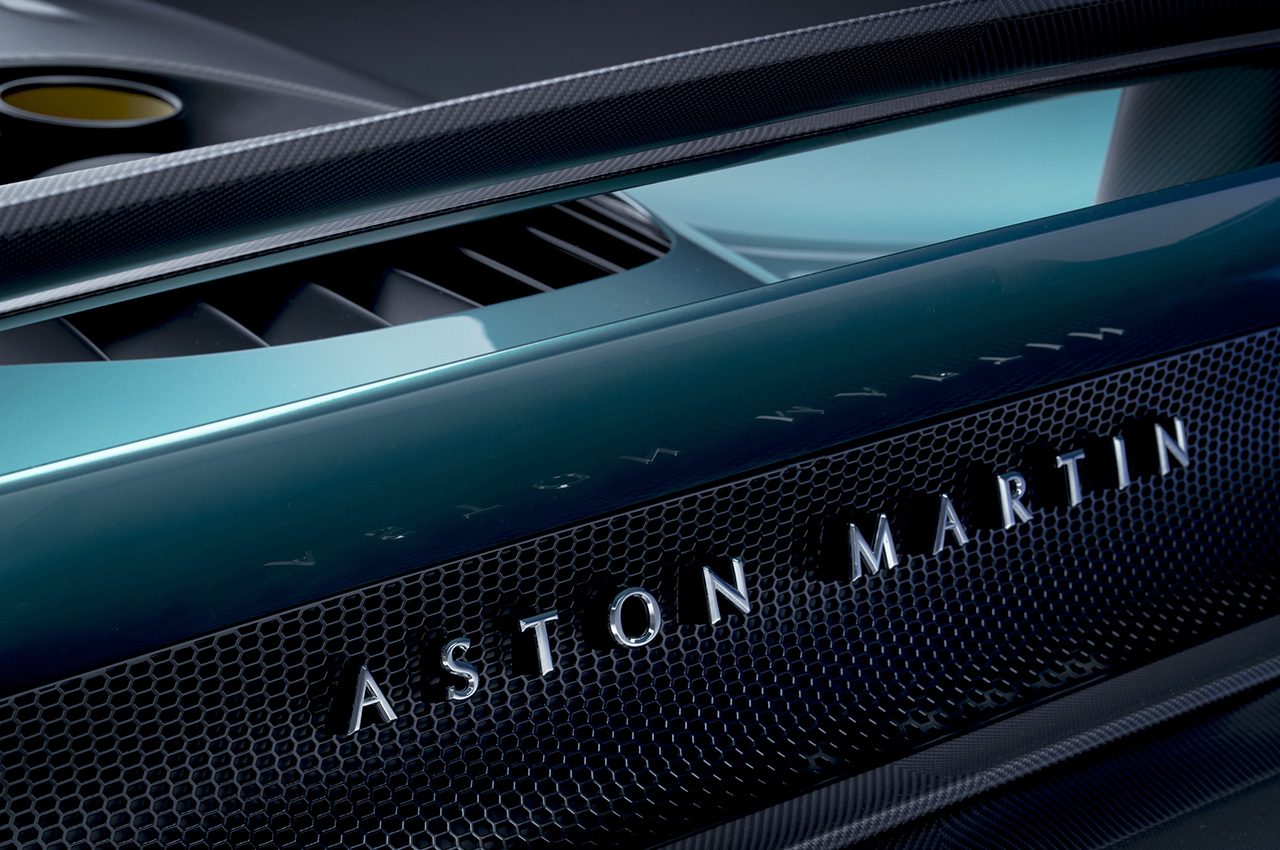 Aston Martin Valhalla | Zdjęcie #14