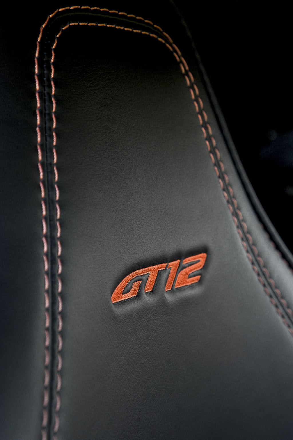 Aston Martin Vantage GT12 | Zdjęcie #27