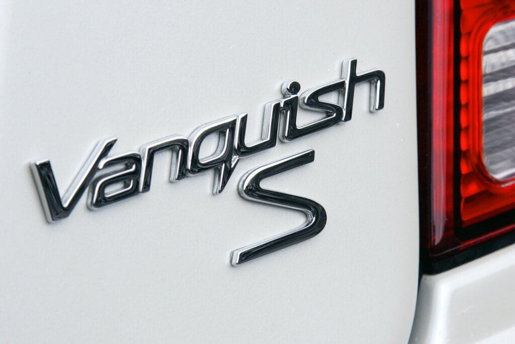 Aston Martin V12 Vanquish S | Zdjęcie #34