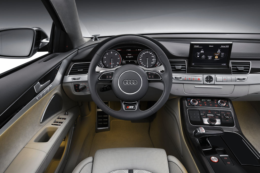 Audi S8 | Zdjęcie #36