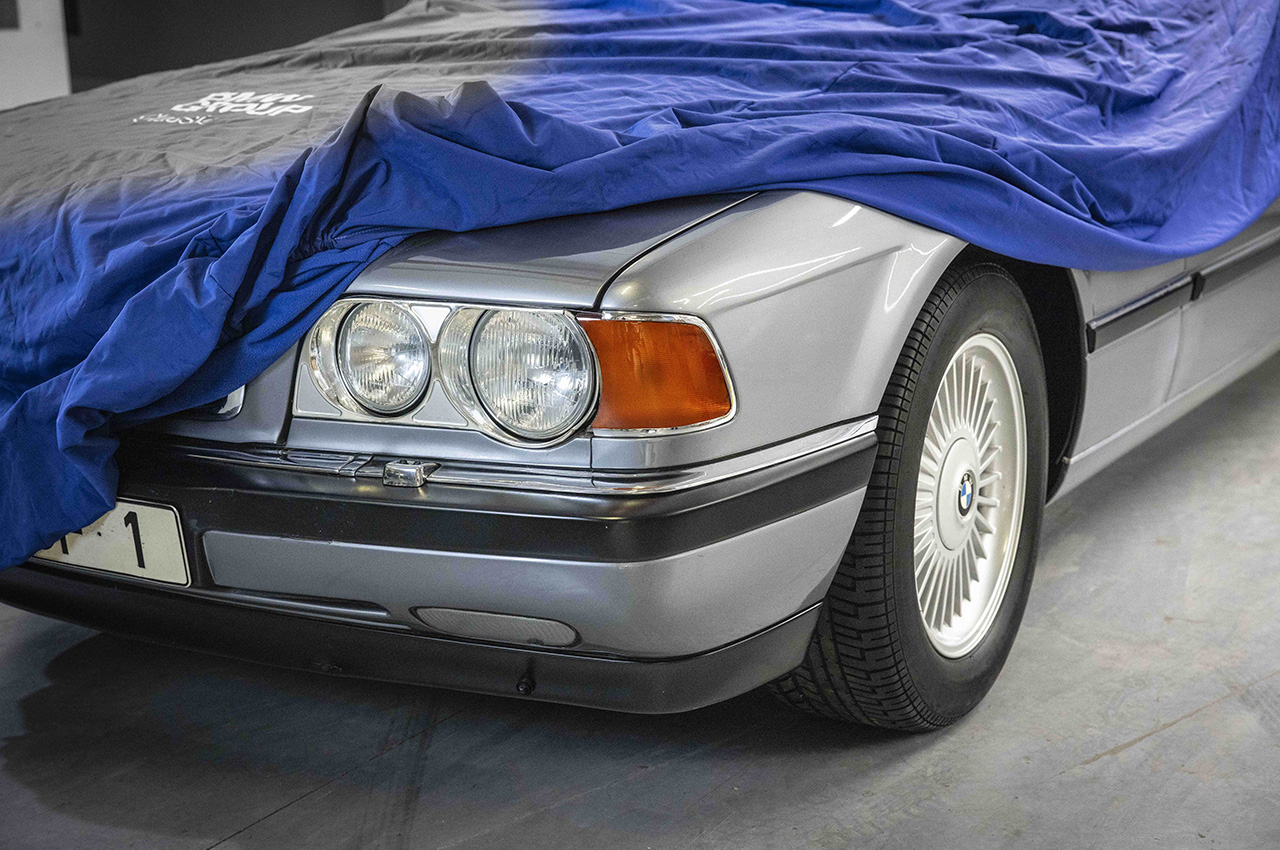 BMW 750iL V16 | Zdjęcie #21