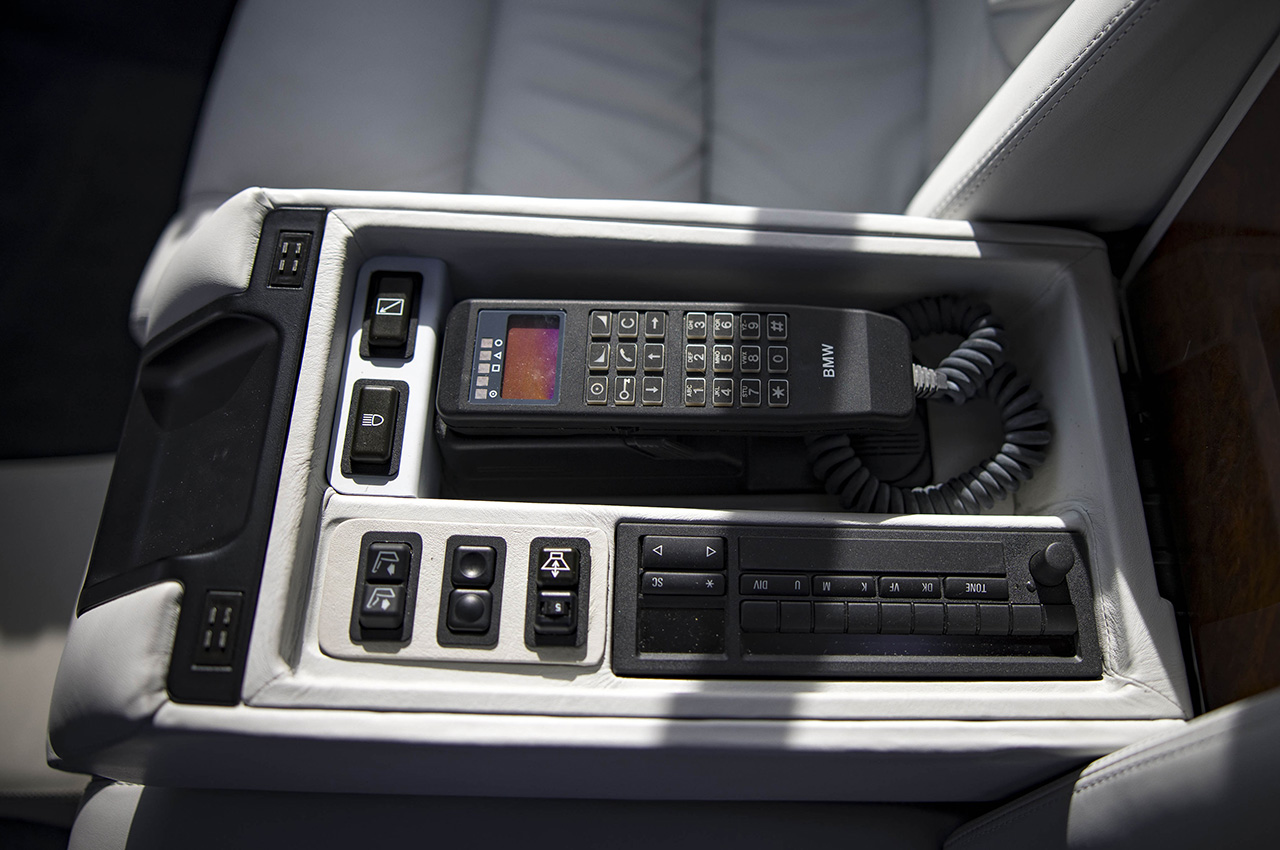 BMW 750iL V16 | Zdjęcie #26