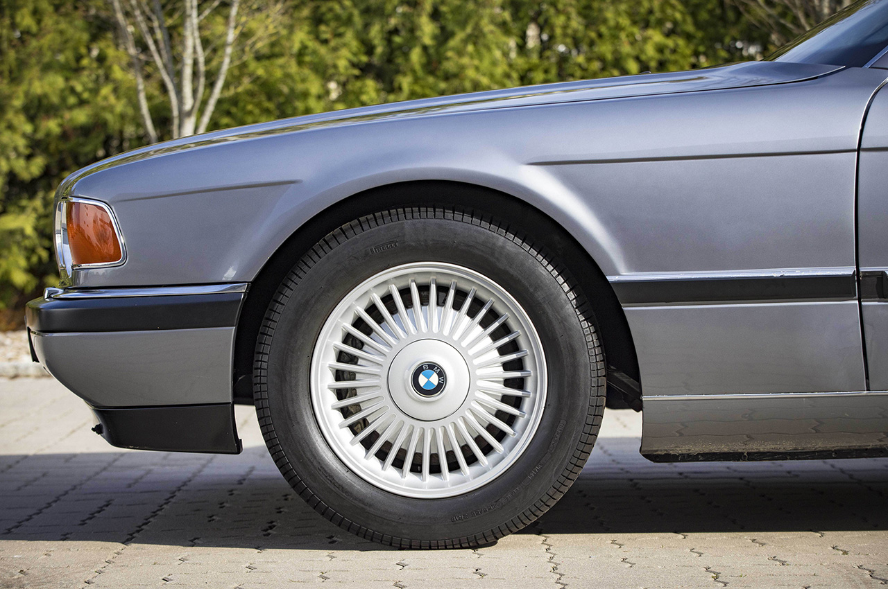BMW 750iL V16 | Zdjęcie #42