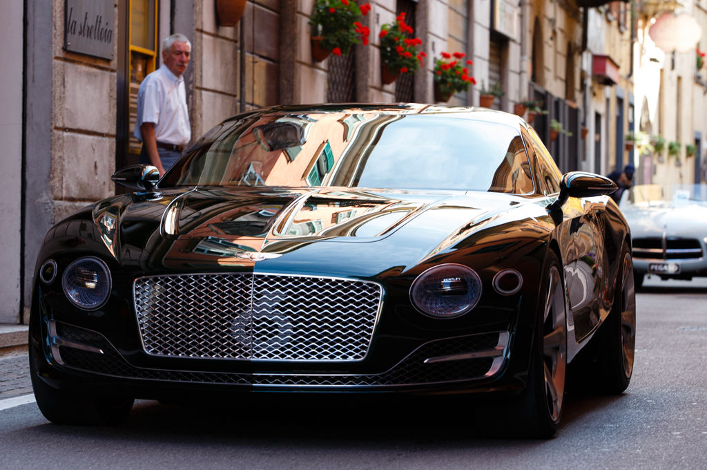 Bentley EXP 10 Speed 6 | Zdjęcie #31