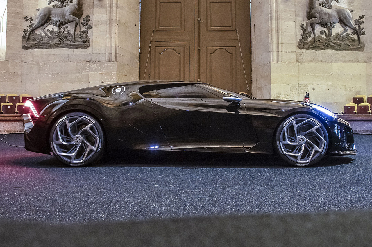 Bugatti La Voiture Noire | Zdjęcie #61