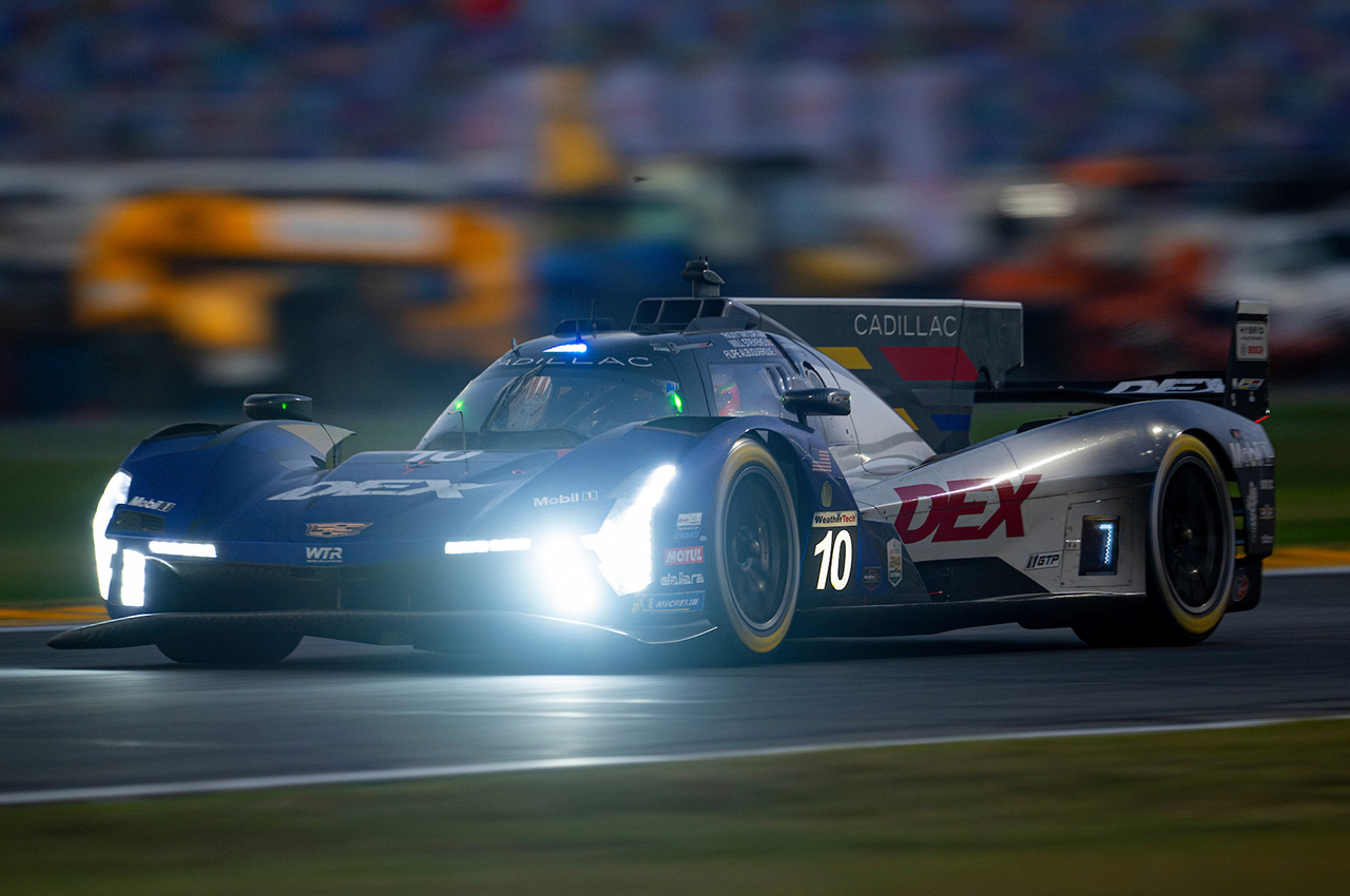 Cadillac V-Series.R | Zdjęcie #20