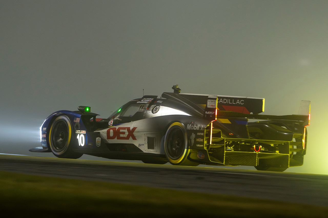 Cadillac V-Series.R | Zdjęcie #21