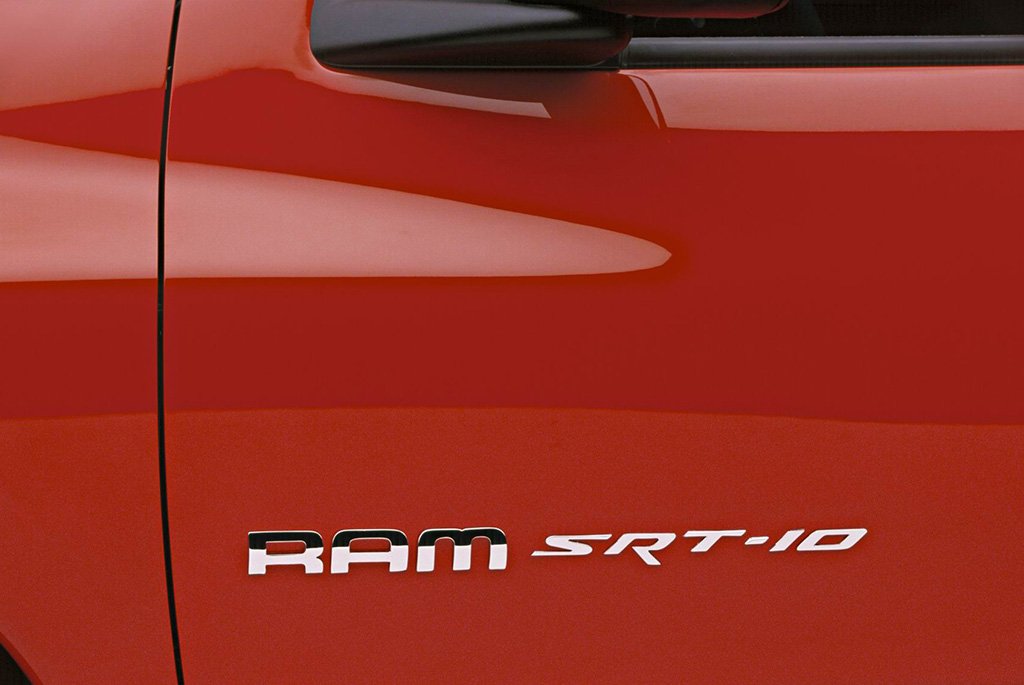 Dodge Ram SRT-10 | Zdjęcie #24