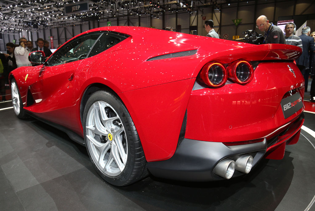 Ferrari 812 Superfast | Zdjęcie #24
