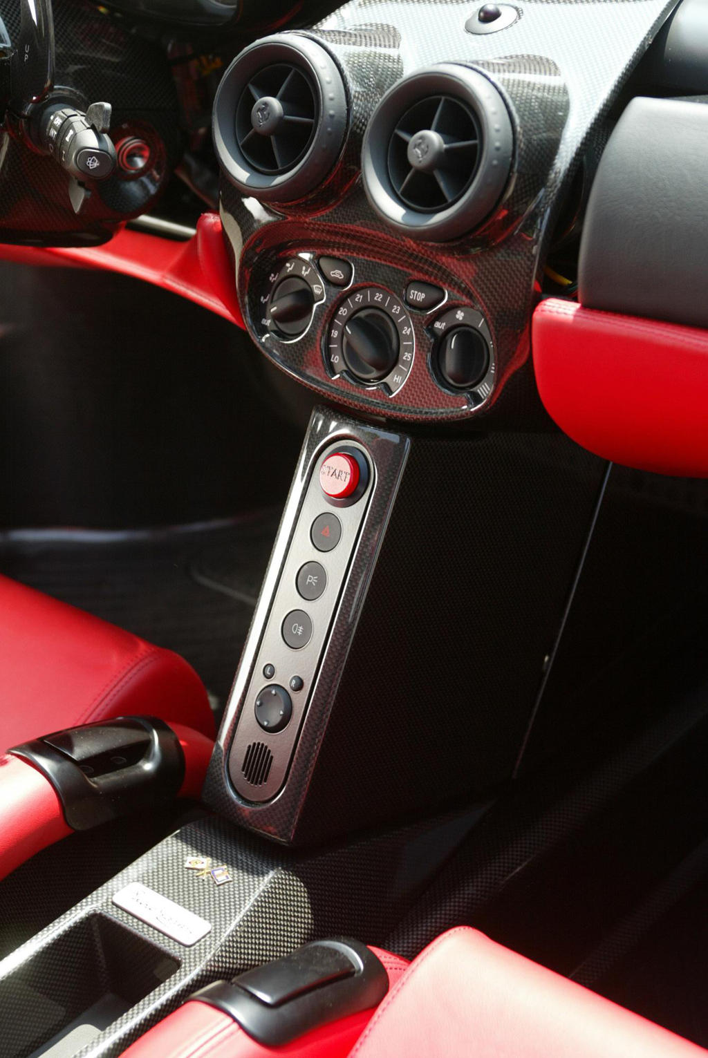 Ferrari Enzo | Zdjęcie #33