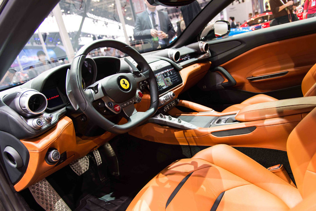 Ferrari GTC4Lusso | Zdjęcie #39