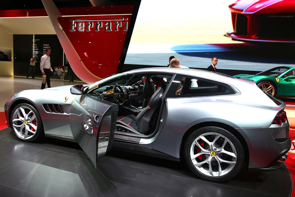 Ferrari GTC4Lusso T | Zdjęcie #46