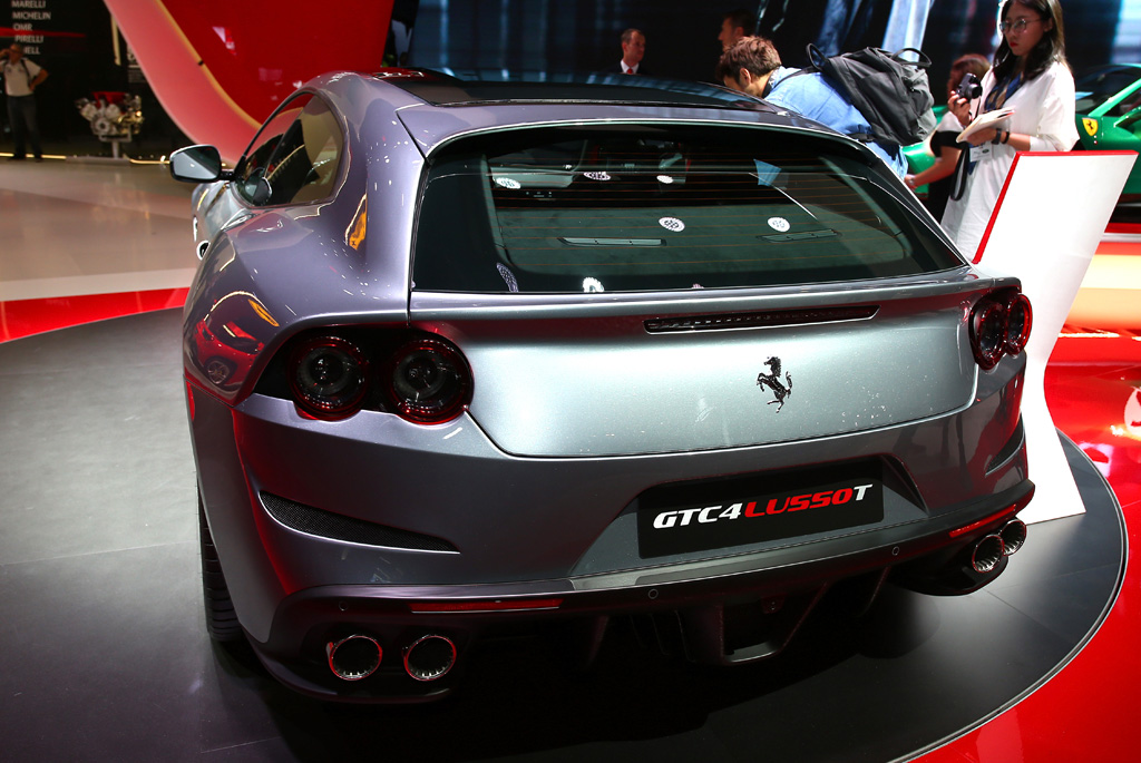 Ferrari GTC4Lusso T | Zdjęcie #49