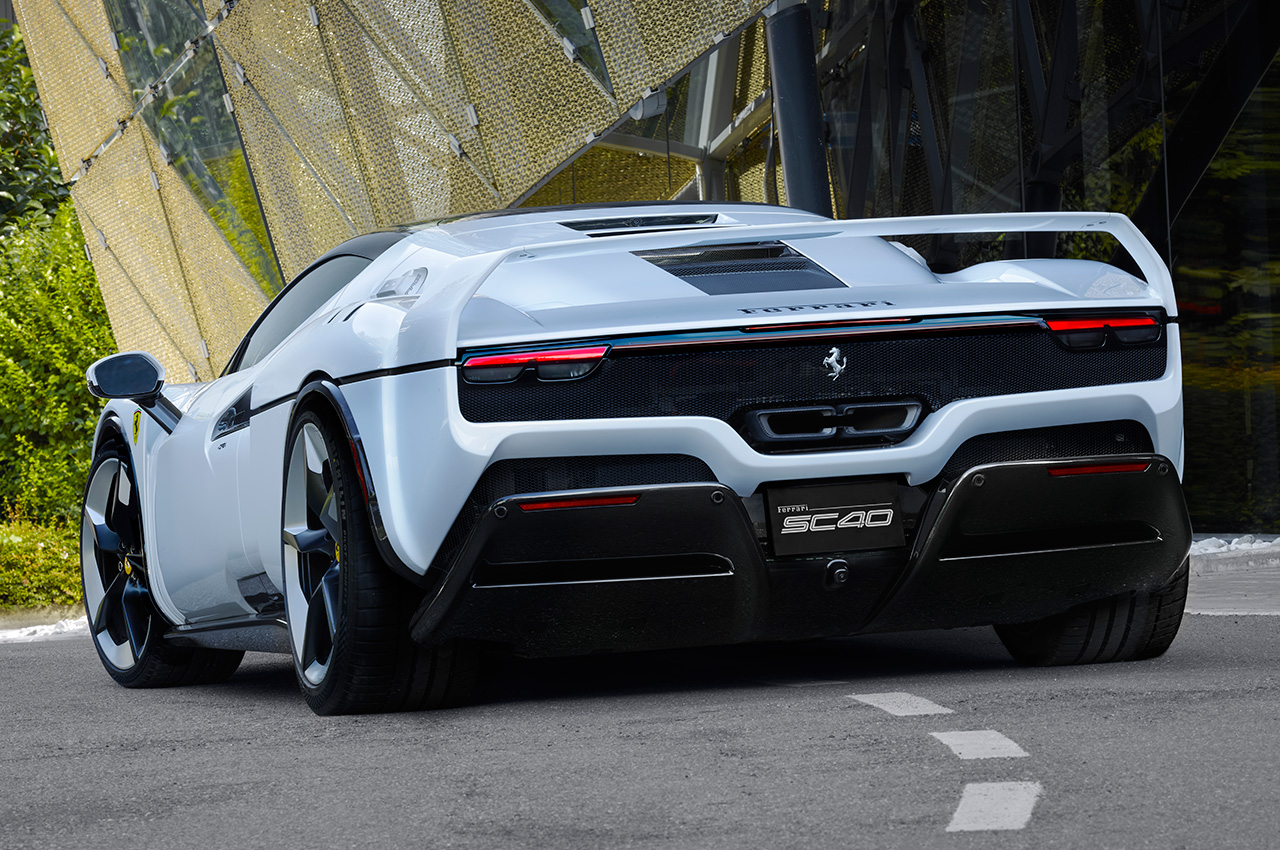Ferrari SC40 | Zdjęcie #10
