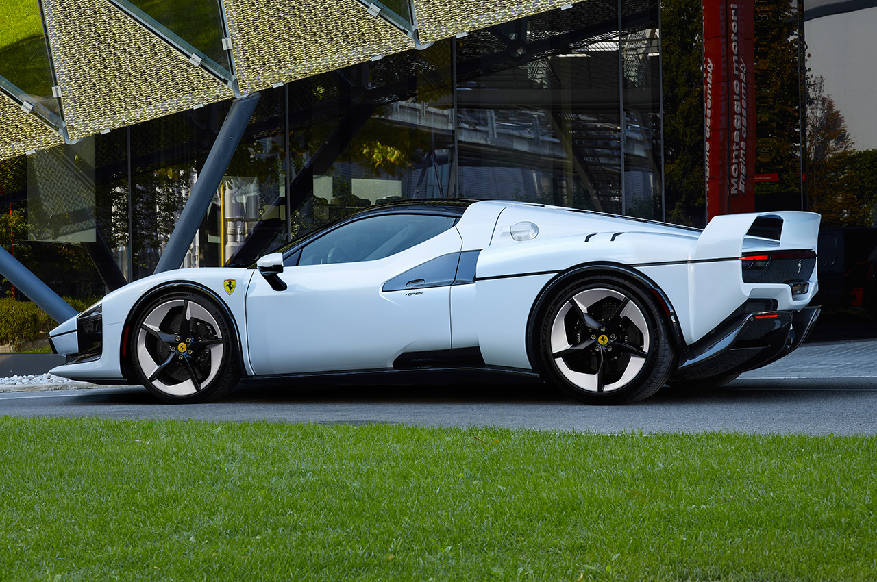 Ferrari SC40 | Zdjęcie #4