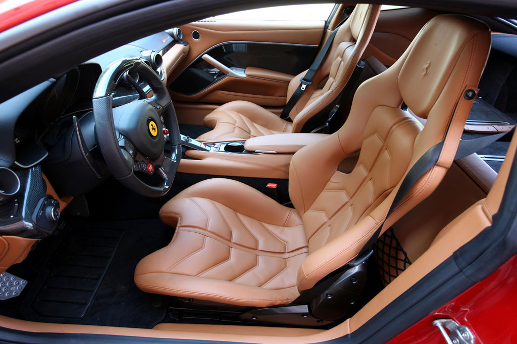 Ferrari F12berlinetta | Zdjęcie #11
