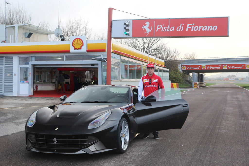 Ferrari F12berlinetta | Zdjęcie #72