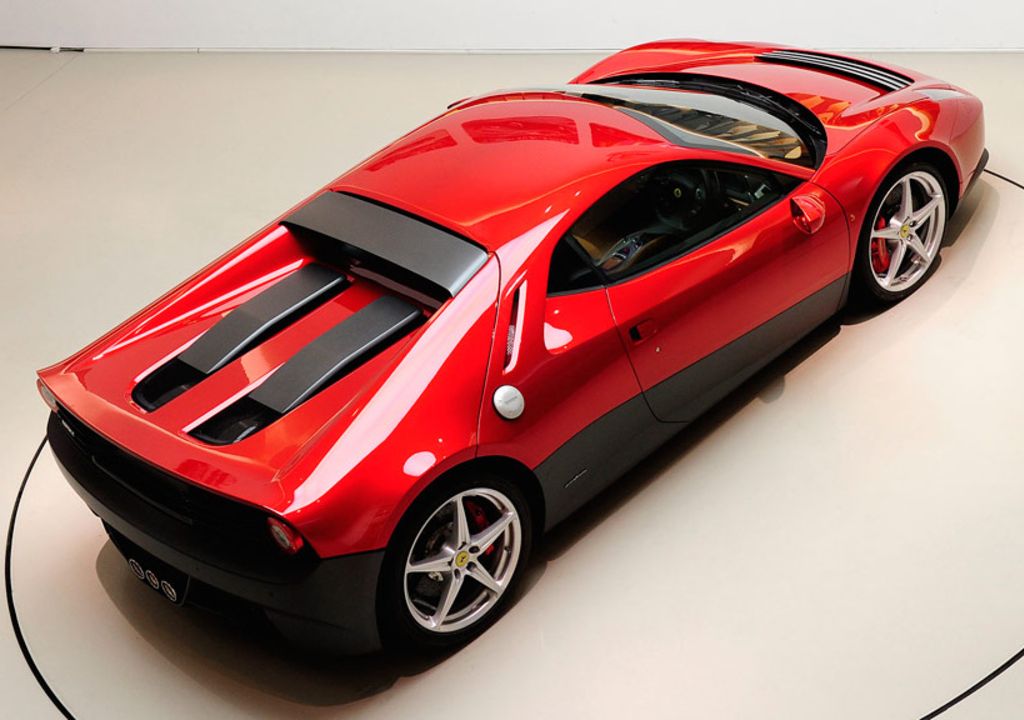 Ferrari SP12 EC | Zdjęcie #3