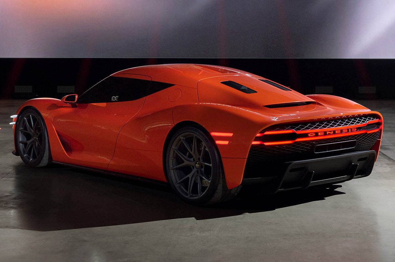 Genesis Magma GT | Zdjęcie #2