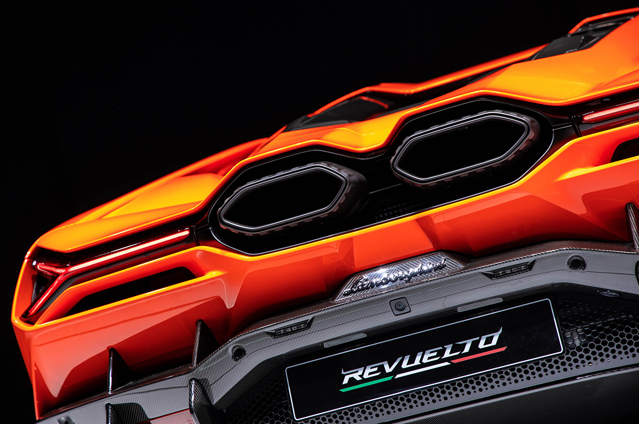 Lamborghini Revuelto | Zdjęcie #87