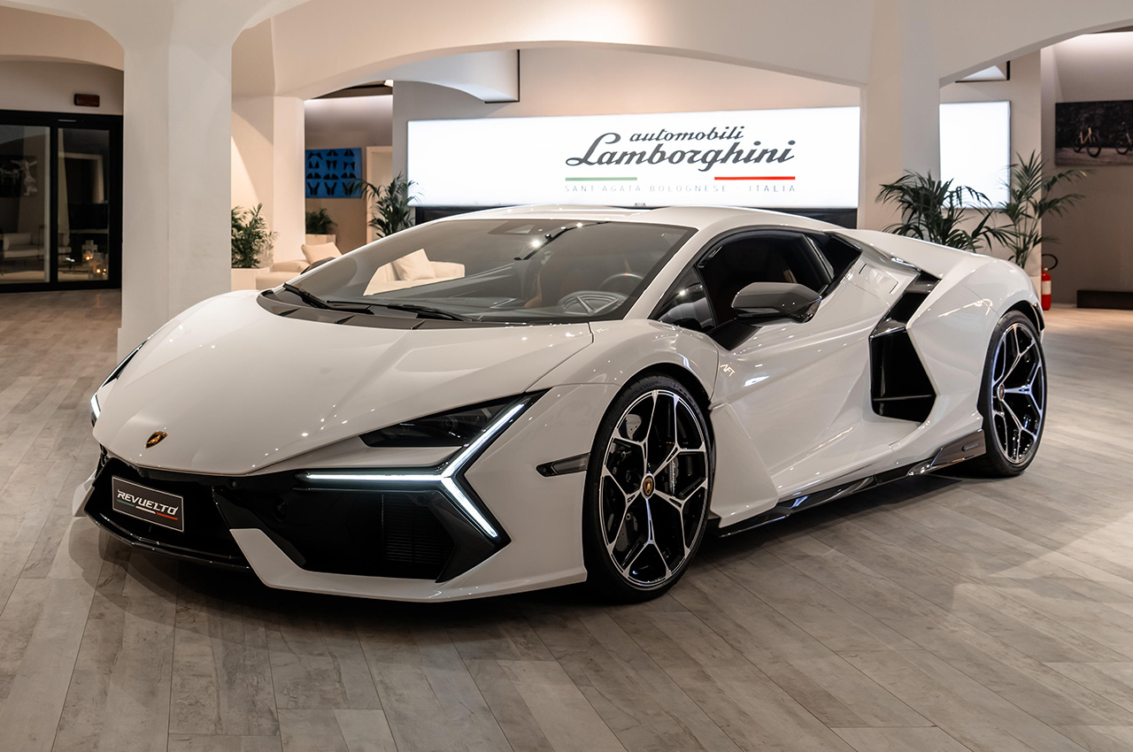 Lamborghini Revuelto | Zdjęcie #97