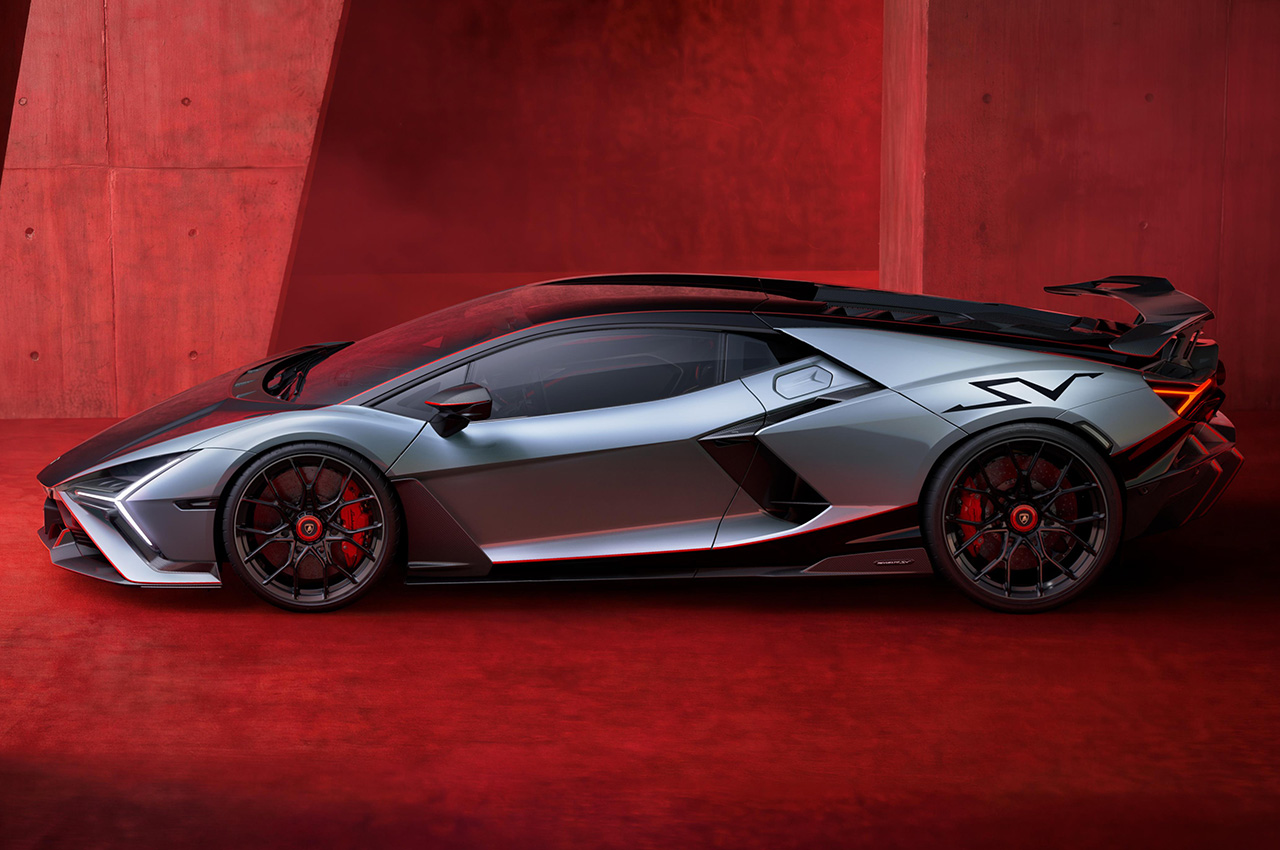 Lamborghini Revuelto SV | Zdjęcie #10