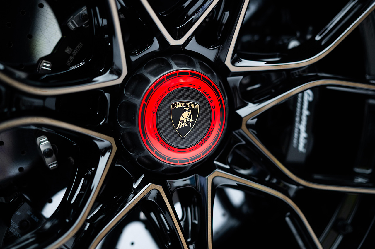 Lamborghini Revuelto SV | Zdjęcie #27