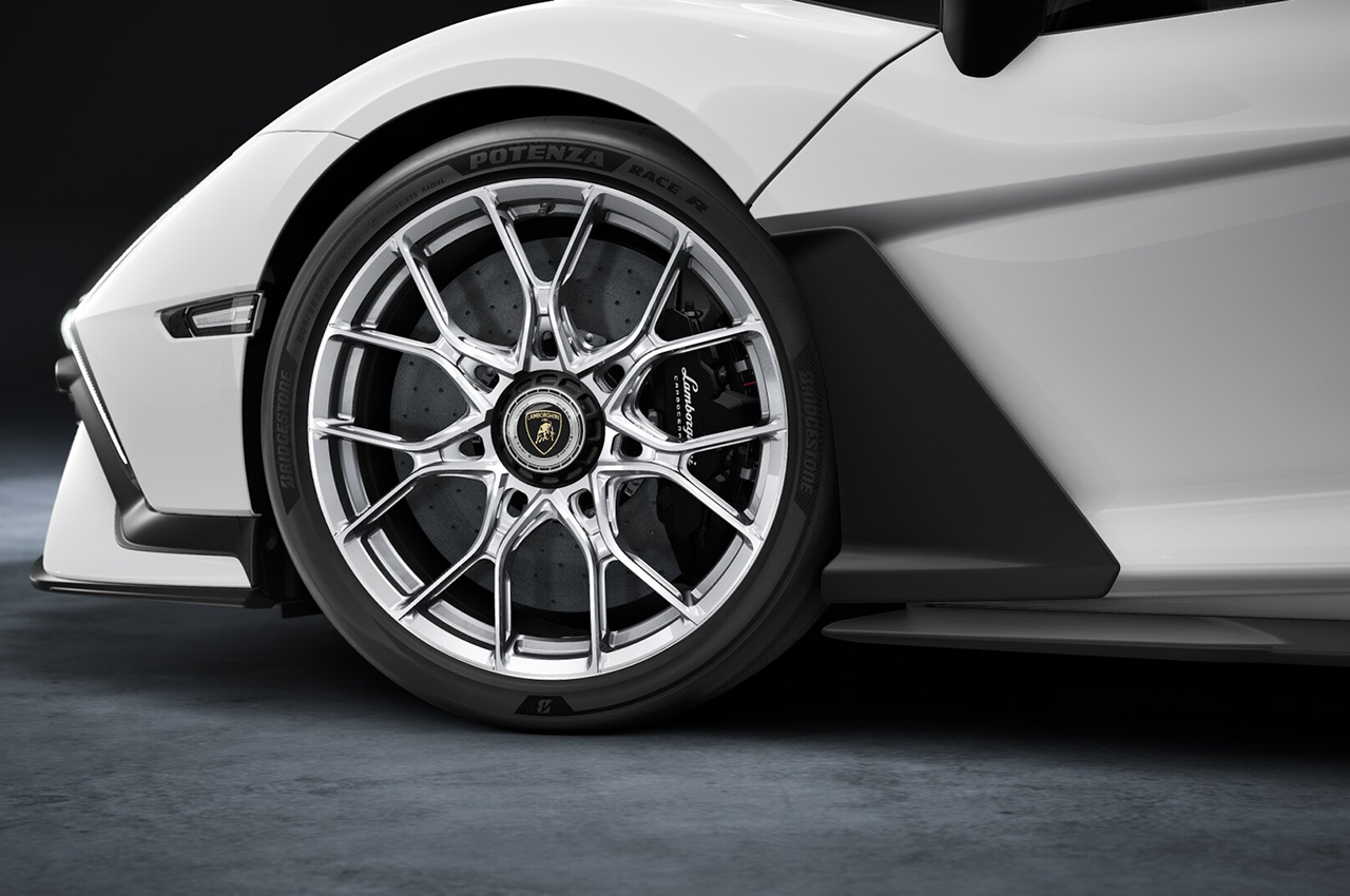 Lamborghini Revuelto SV | Zdjęcie #52