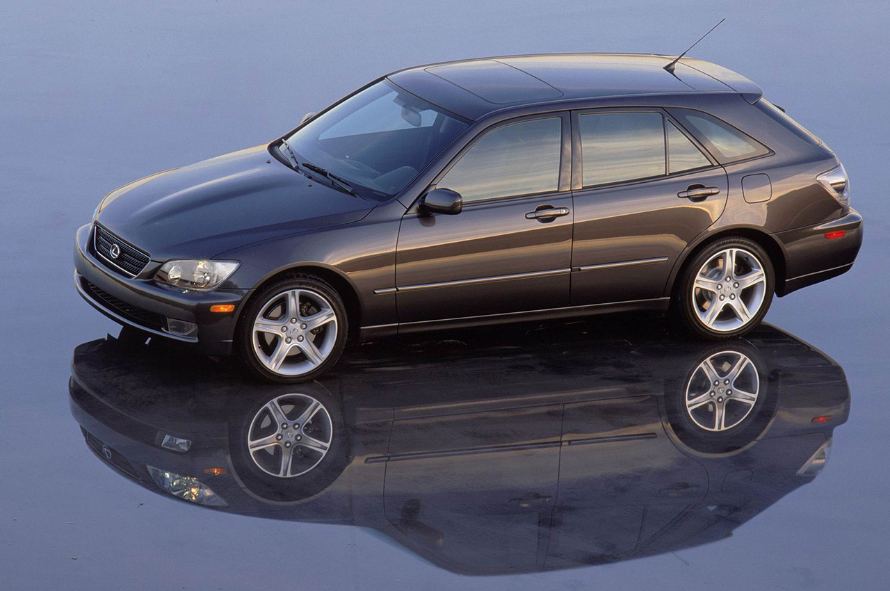 Lexus IS 300 SportCross | Zdjęcie #1