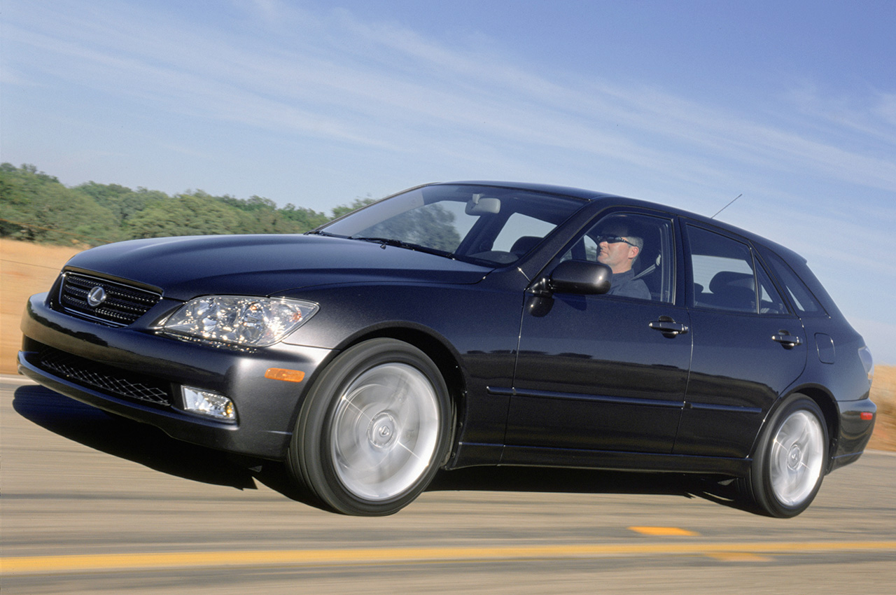 Lexus IS 300 SportCross | Zdjęcie #12