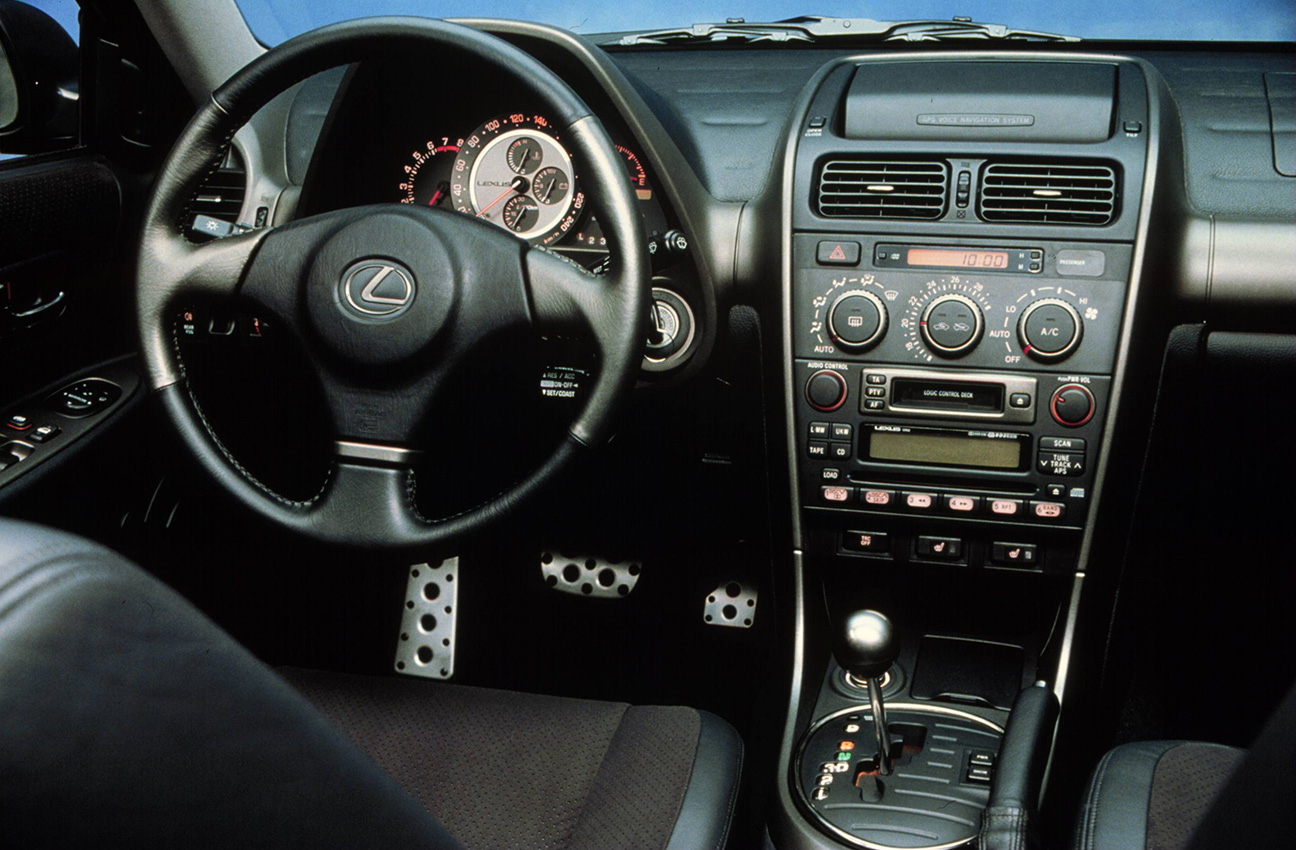 Lexus IS 300 SportCross | Zdjęcie #17