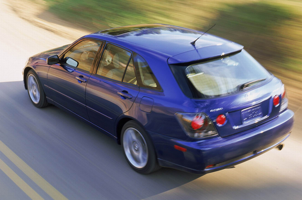 Lexus IS 300 SportCross | Zdjęcie #4