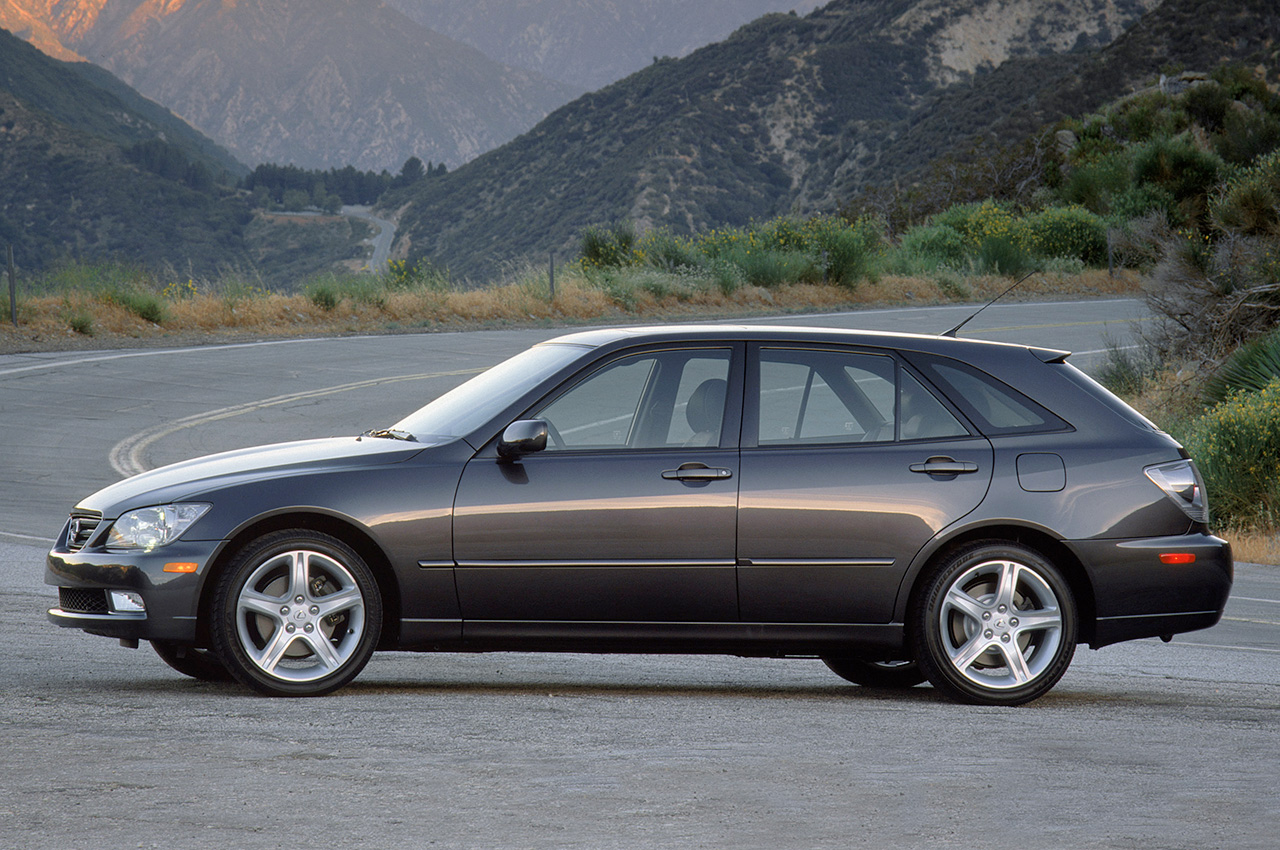 Lexus IS 300 SportCross | Zdjęcie #9
