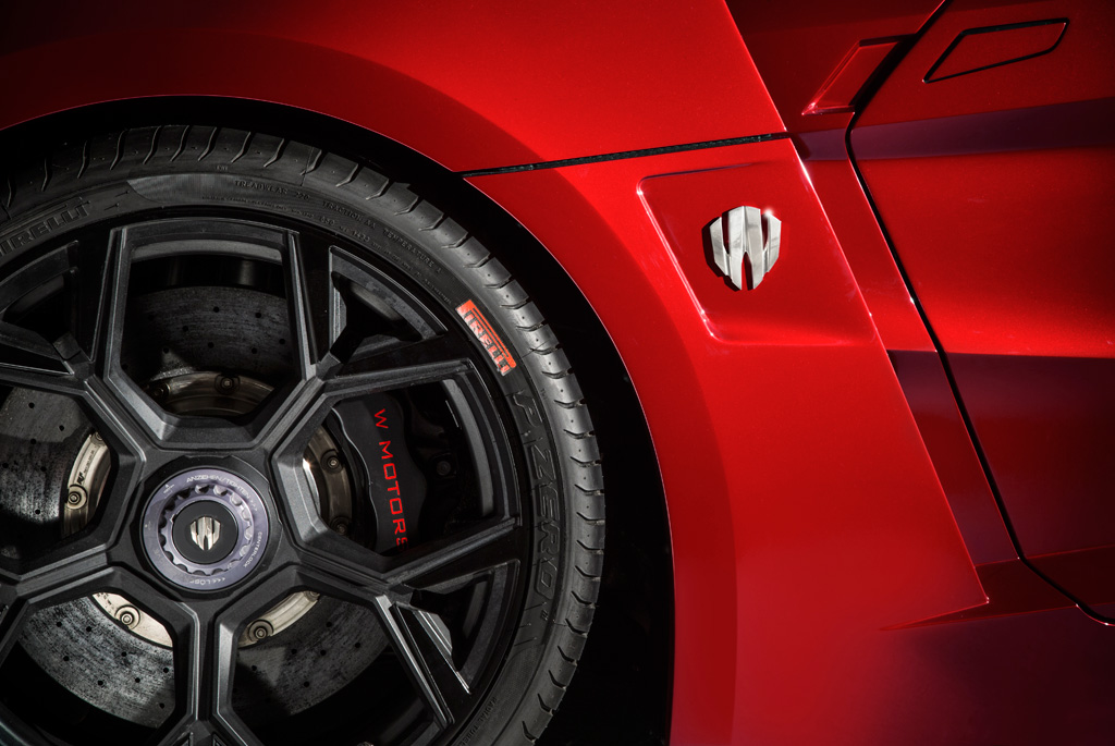 W Motors Lykan HyperSport | Zdjęcie #94