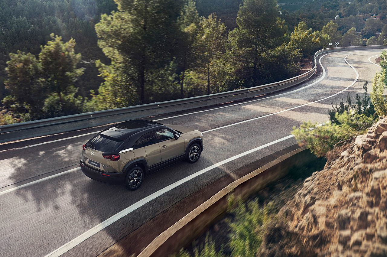 Mazda MX-30 e-Skyactiv R-EV | Zdjęcie #7